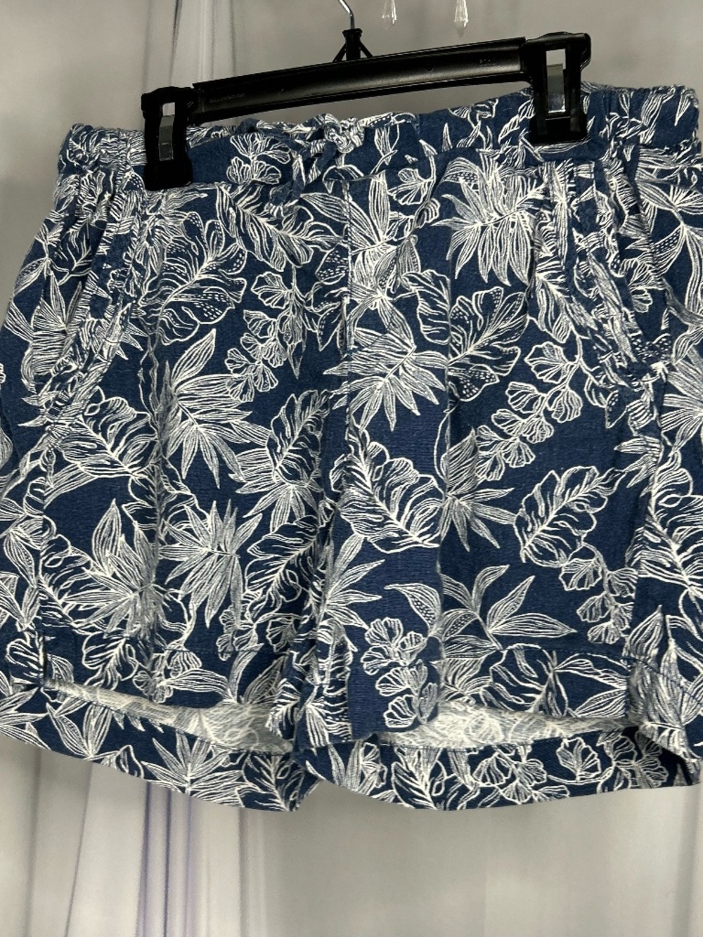Briggs New York Linen Blend Pull On Stripe Shorts Sz S Leaf Print